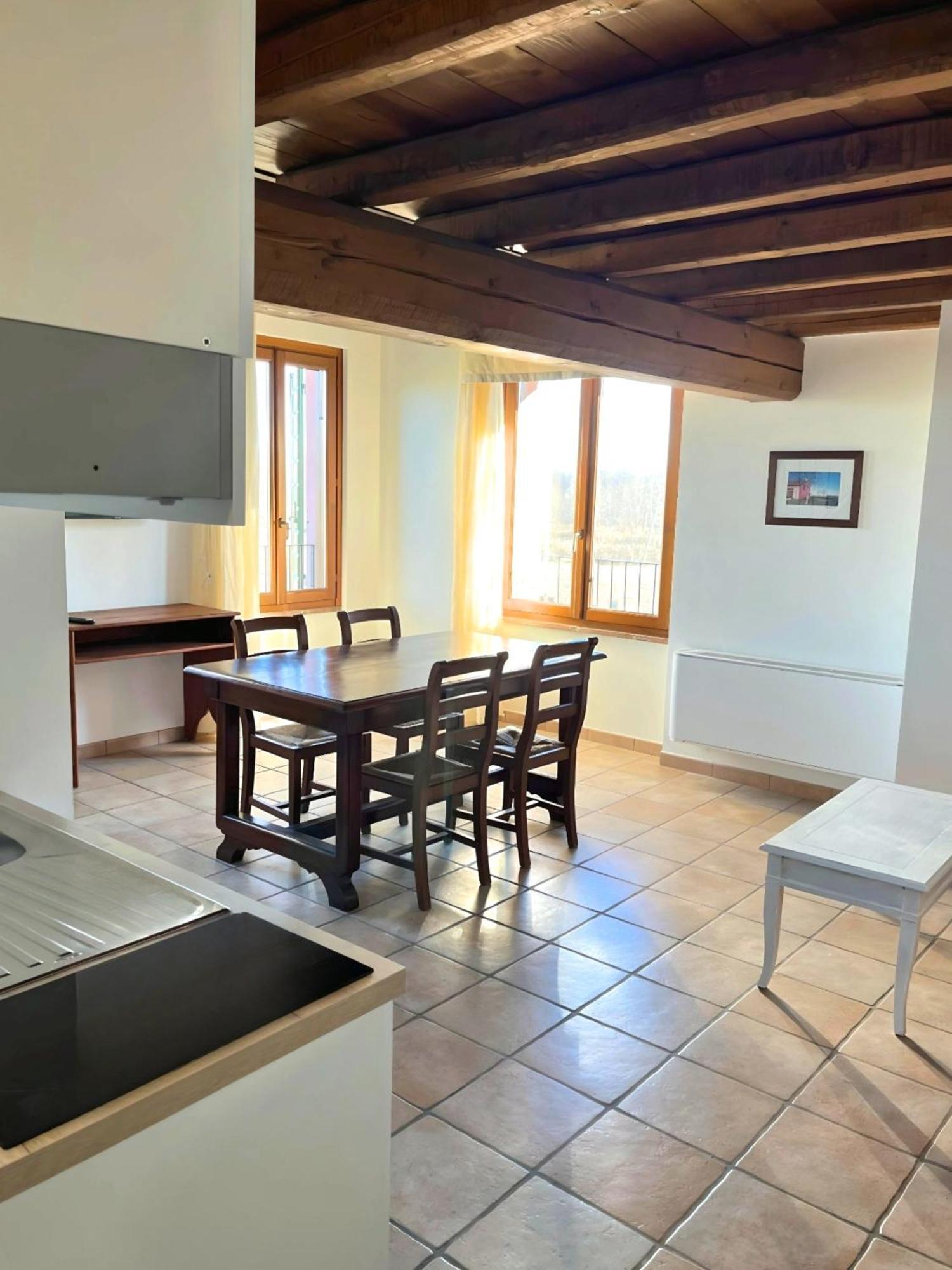 Agriturismo Borgo Del Mincio 沃尔塔曼托瓦纳 外观 照片